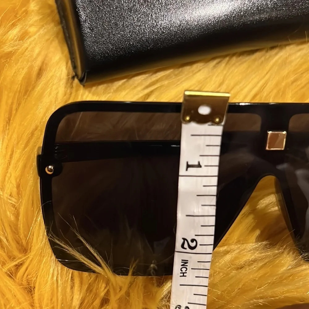 Vintage Fashion Oversized sunglasses with  case - Picture 6 of 11